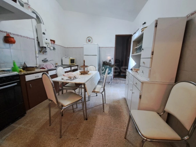 Moradia T4 para Venda em Beja (Salvador e Santa Maria da Feira) Foto 2