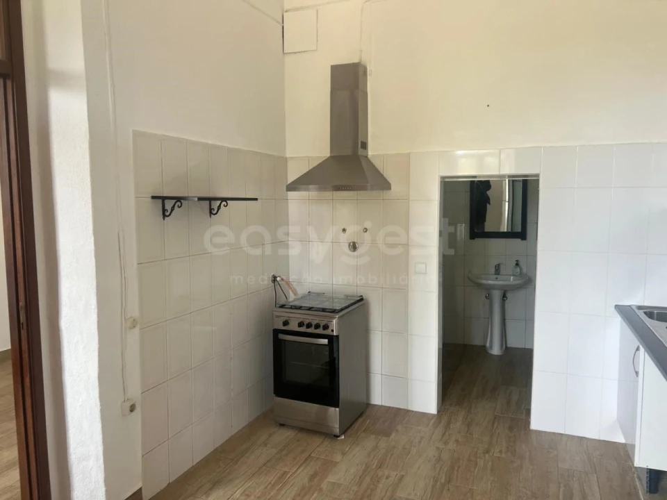 Moradia T1 para Venda em Loule (São Sebastião) Foto 10