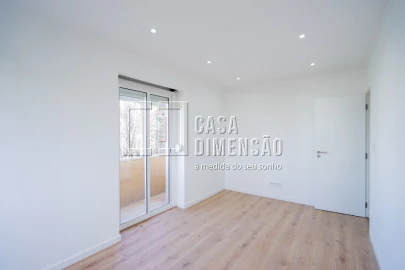 Apartamento T2 para Venda em Águas Livres