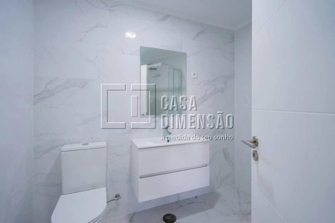 Apartamento T2 para Venda em Mina de Água Foto 12