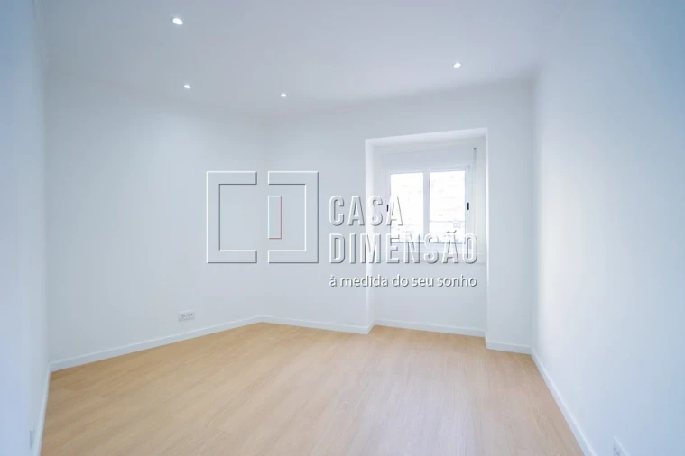 Apartamento T2 para Venda em Mina de Água Foto 5