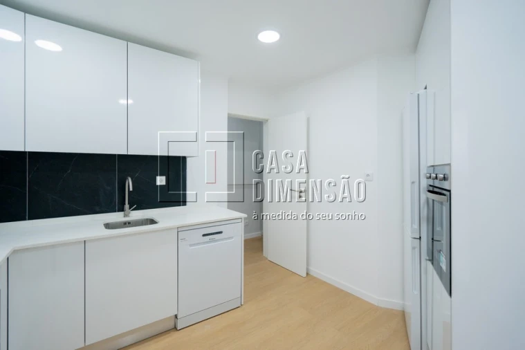 Apartamento T2 para Venda em Mina de Água Foto 8
