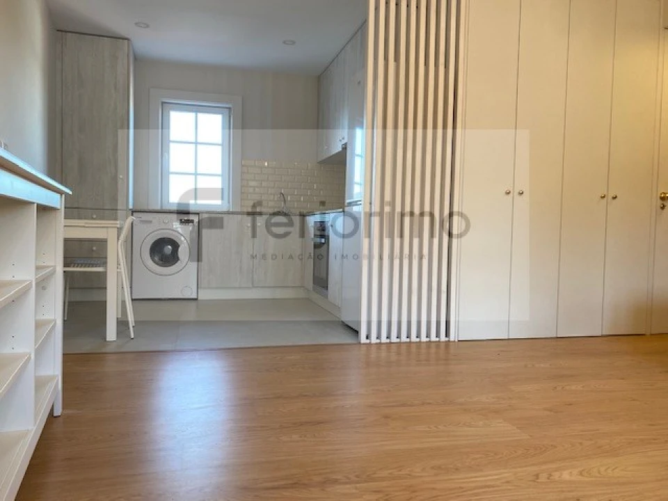 Apartamento T1 para Arrendamento em Azurem Foto 4