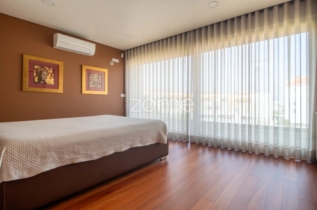 Moradia T4 para Venda em Ermesinde Foto 16