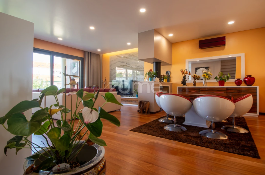 Moradia T4 para Venda em Ermesinde Foto 3