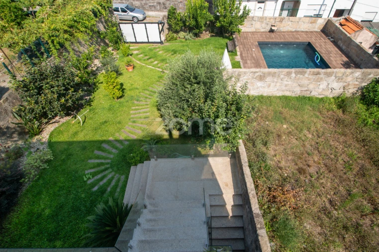 Moradia T4 para Venda em Ermesinde Foto 23