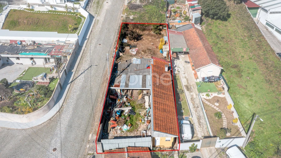 Moradia T3 para Venda em Argoncilhe