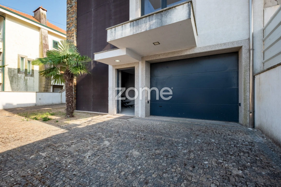 Moradia T3 para Venda em Campo e Sobrado Foto 7