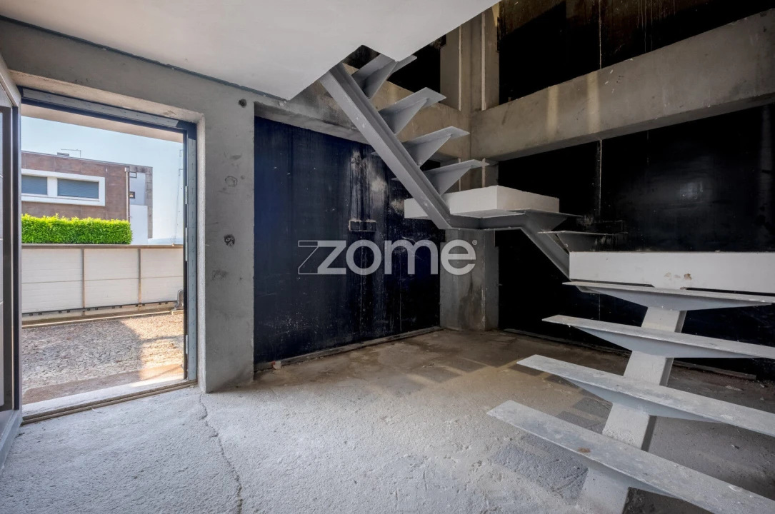 Moradia T3 para Venda em Campo e Sobrado Foto 10