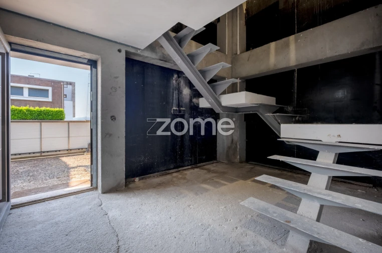 Moradia T3 para Venda em Campo e Sobrado Foto 10