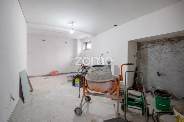 Moradia T3 para Venda em Campo e Sobrado Foto 16