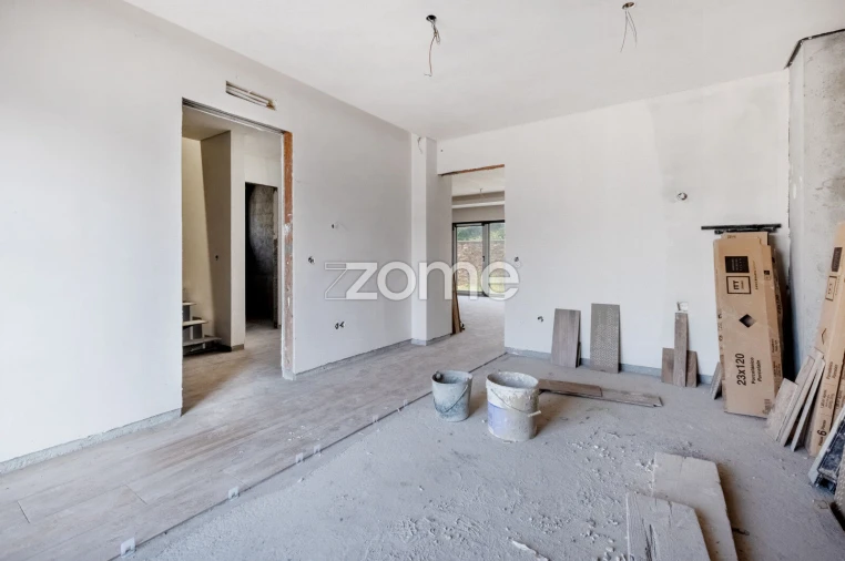 Moradia T3 para Venda em Campo e Sobrado Foto 26