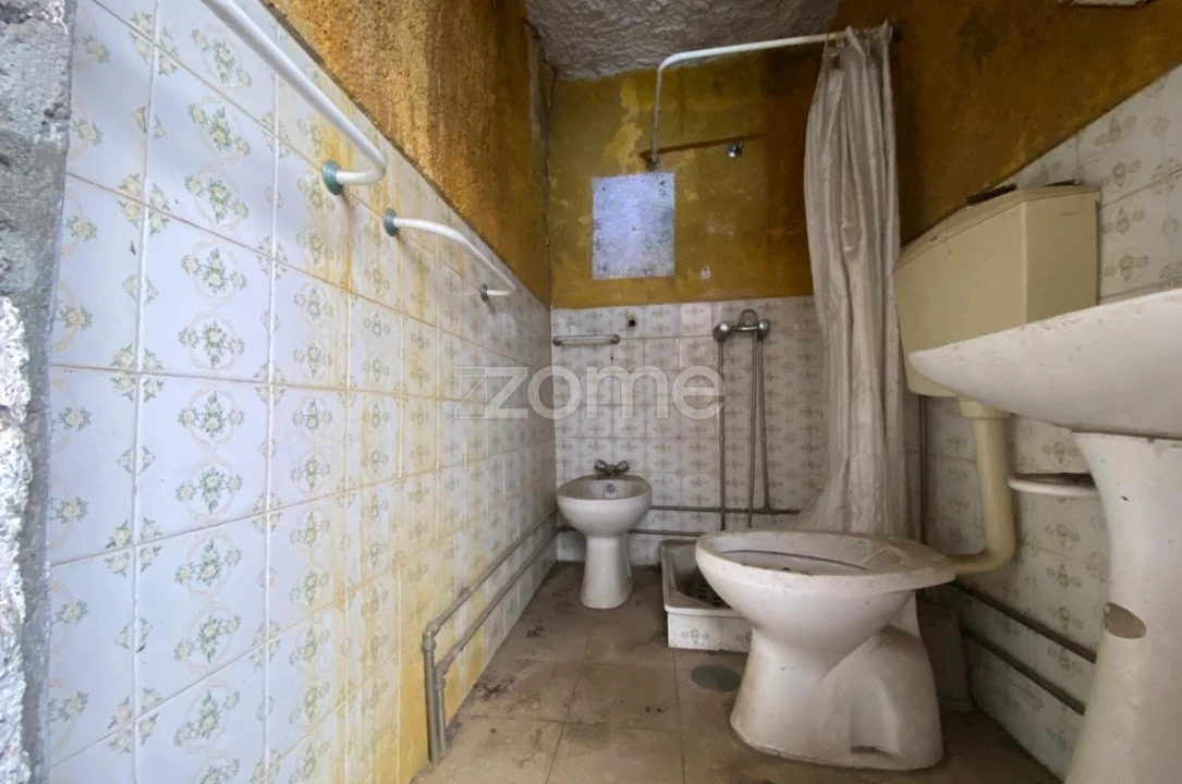 Moradia T4 para Venda em Souselas e Botão Foto 10