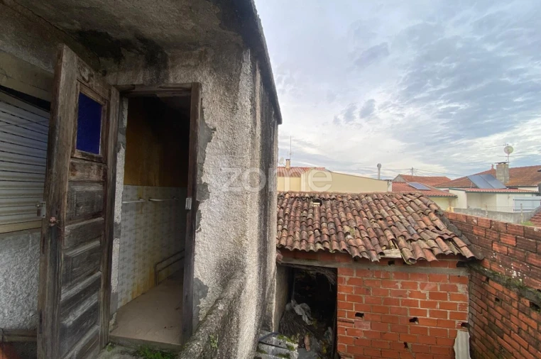 Moradia T4 para Venda em Souselas e Botão Foto 14