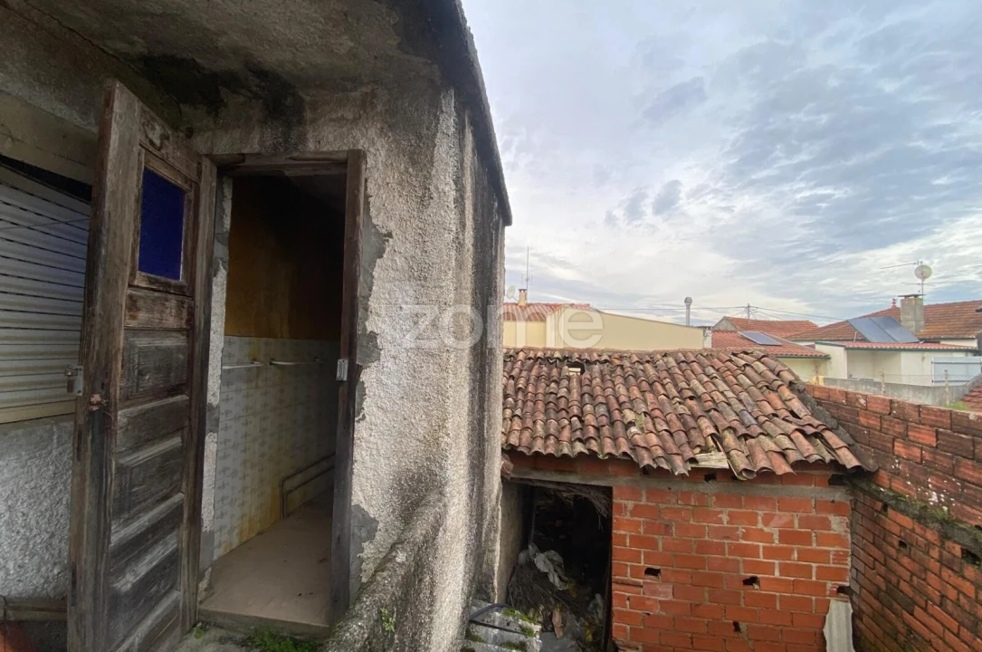 Moradia T4 para Venda em Souselas e Botão Foto 14