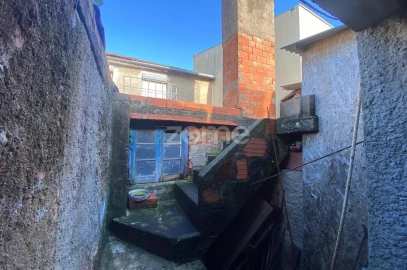 Moradia T3 para Venda em Souselas e Botão