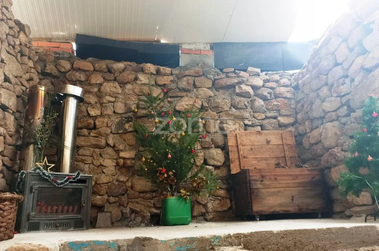 Moradia T3 para Venda em Ferreira de Aves Foto 16