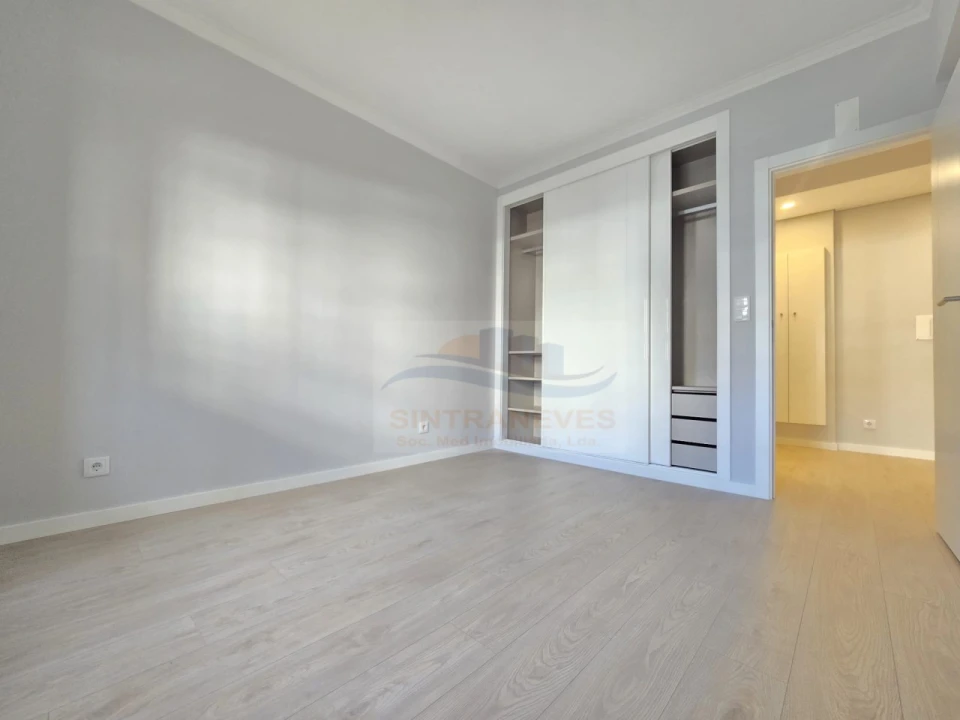 Apartamento T2 para Venda em Águas Livres Foto 19