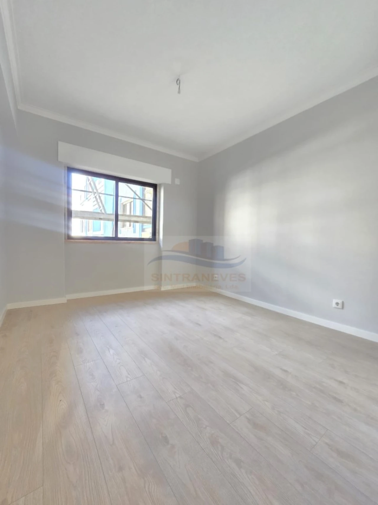 Apartamento T2 para Venda em Águas Livres Foto 20