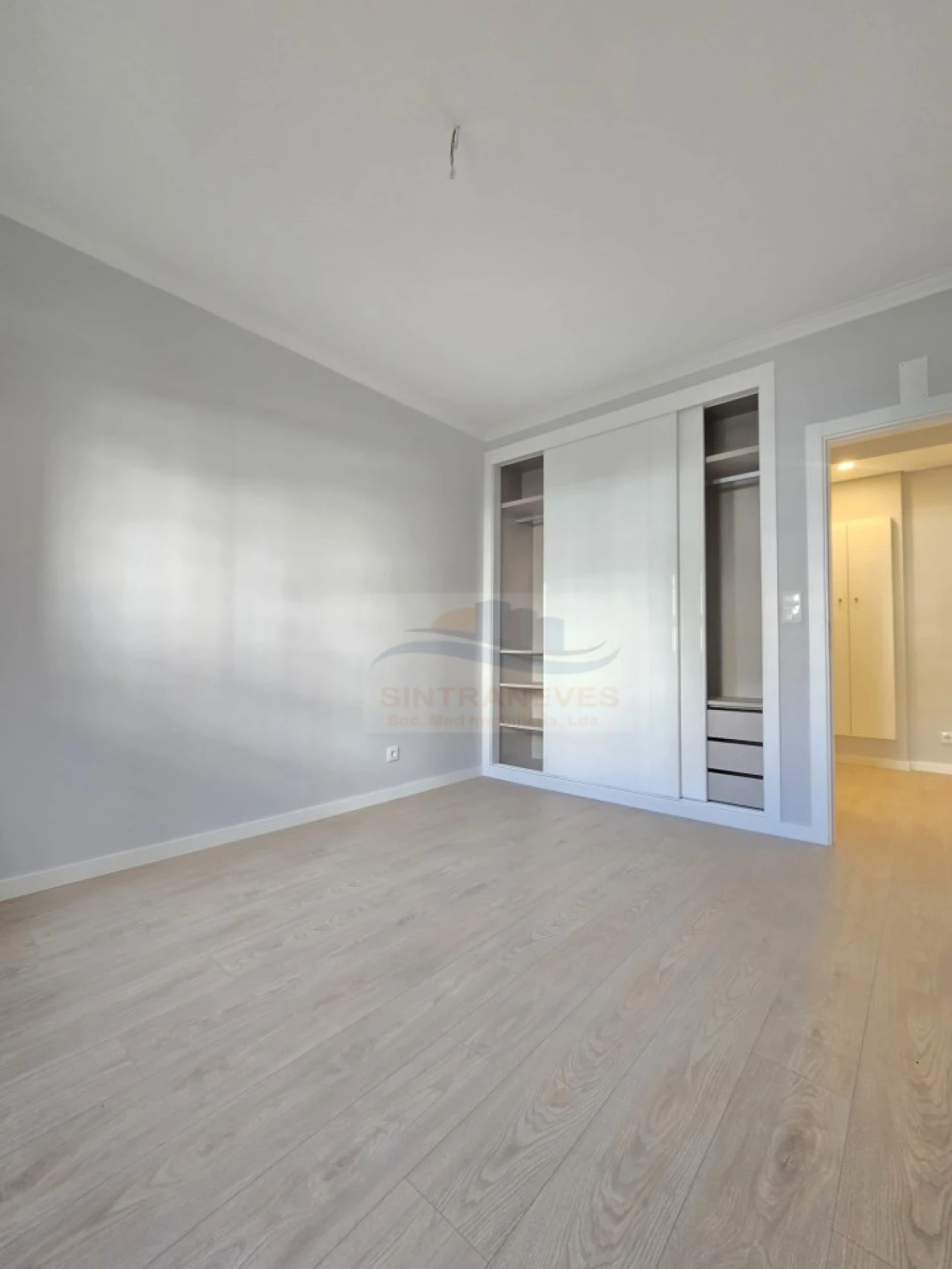 Apartamento T2 para Venda em Águas Livres Foto 23