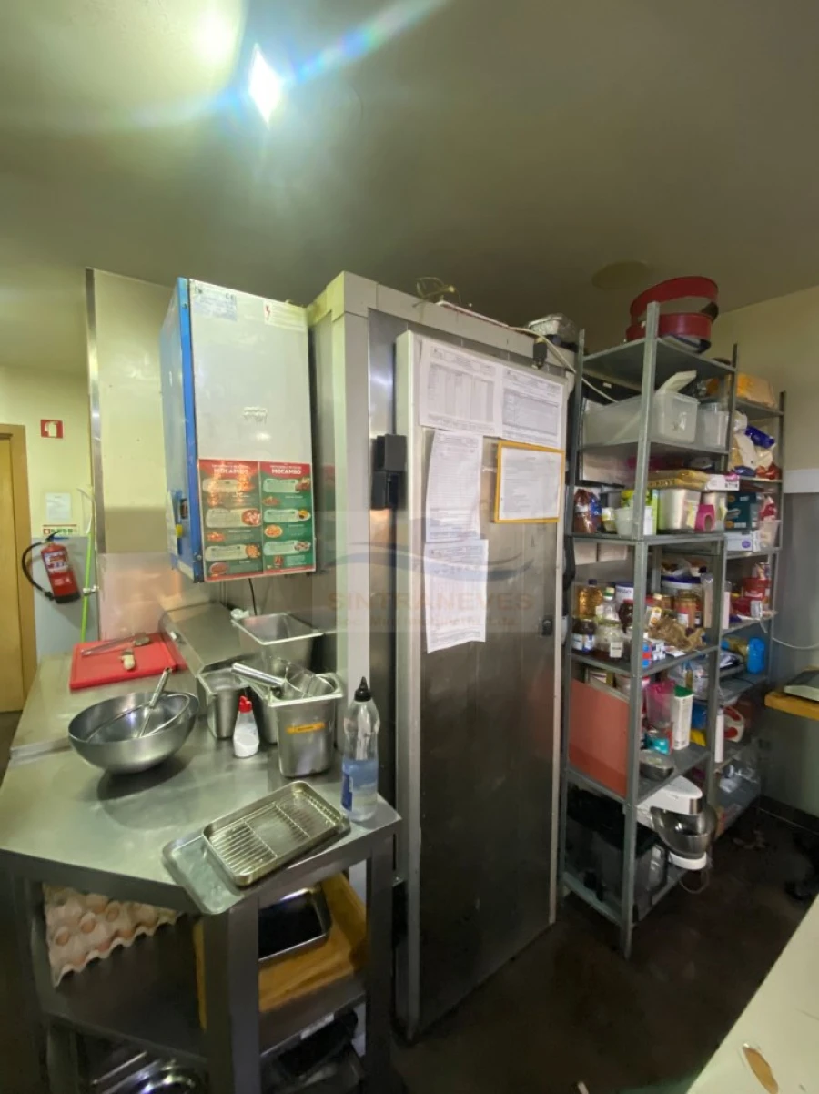 Negócio para Venda em Venteira Foto 11