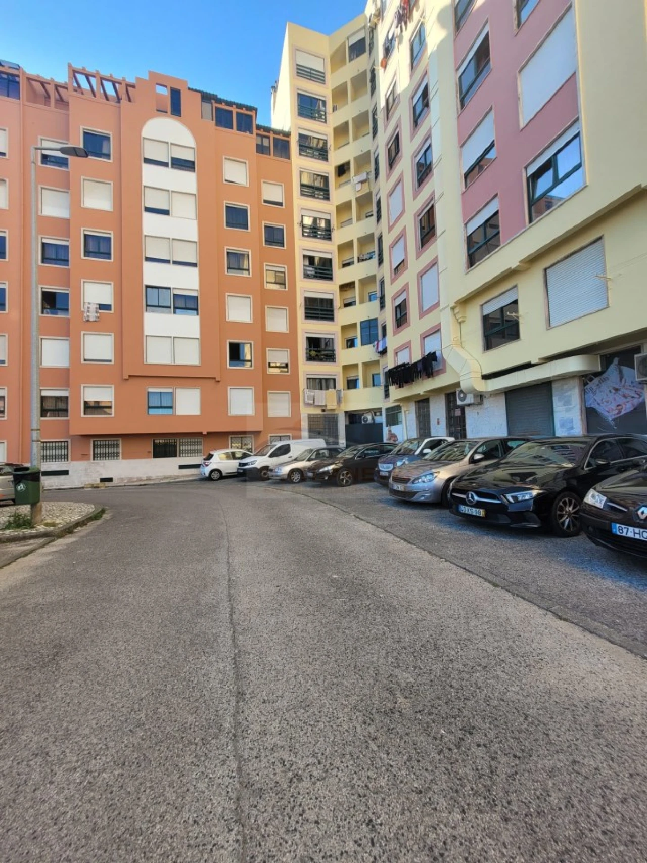 Apartamento T2 para Venda em Massamá e Monte Abraão Foto 13