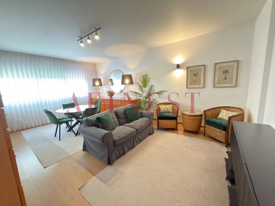 Apartamento T2 para Arrendamento em Parque das Nações Foto 2