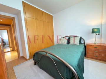 Apartamento T2 para Arrendamento em Parque das Nações