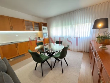 Apartamento T2 para Arrendamento em Parque das Nações