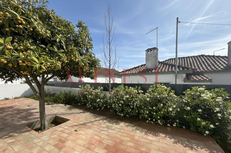 Moradia T2 para Arrendamento em Cascais e Estoril Foto 3