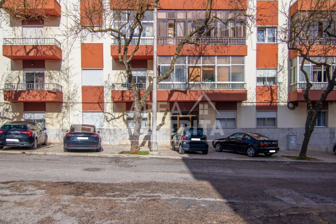 Apartamento T2 para Venda em Amora Foto 20