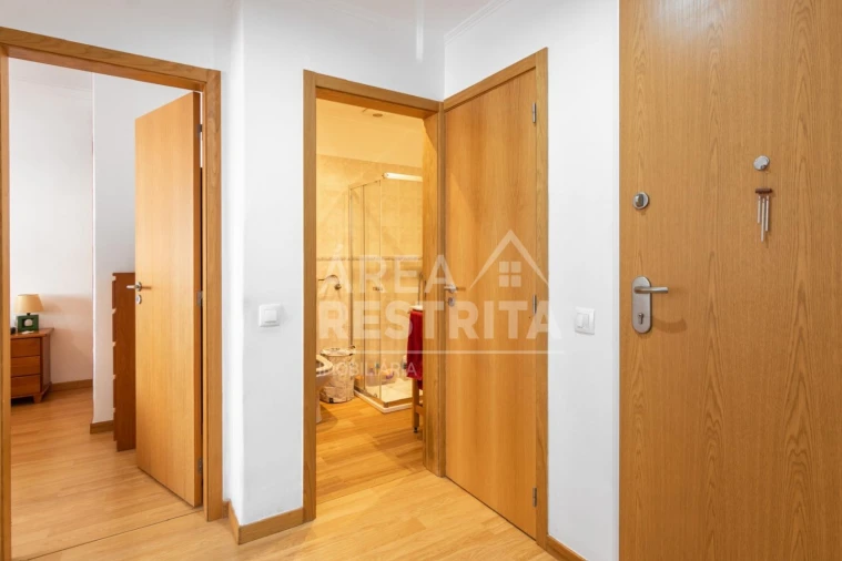 Apartamento T2 para Venda em Amora Foto 10