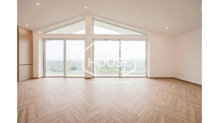 Moradia T5 para Venda em Gafanha da Encarnação Foto 11