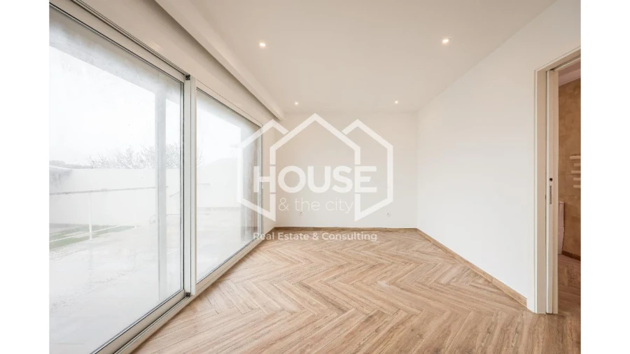 Moradia T5 para Venda em Gafanha da Encarnação Foto 40