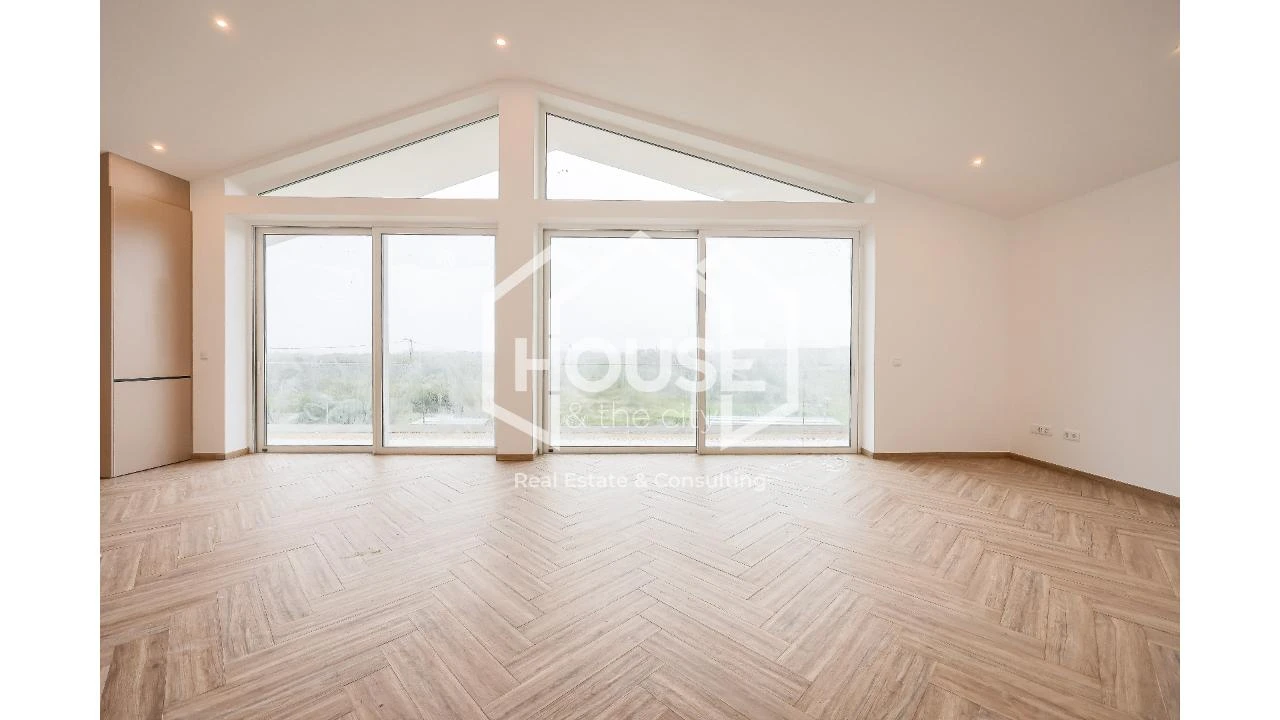 Moradia T5 para Venda em Gafanha da Encarnação Foto 11