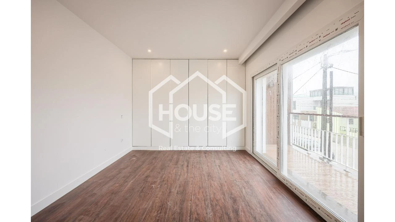 Moradia T5 para Venda em Gafanha da Encarnação Foto 22