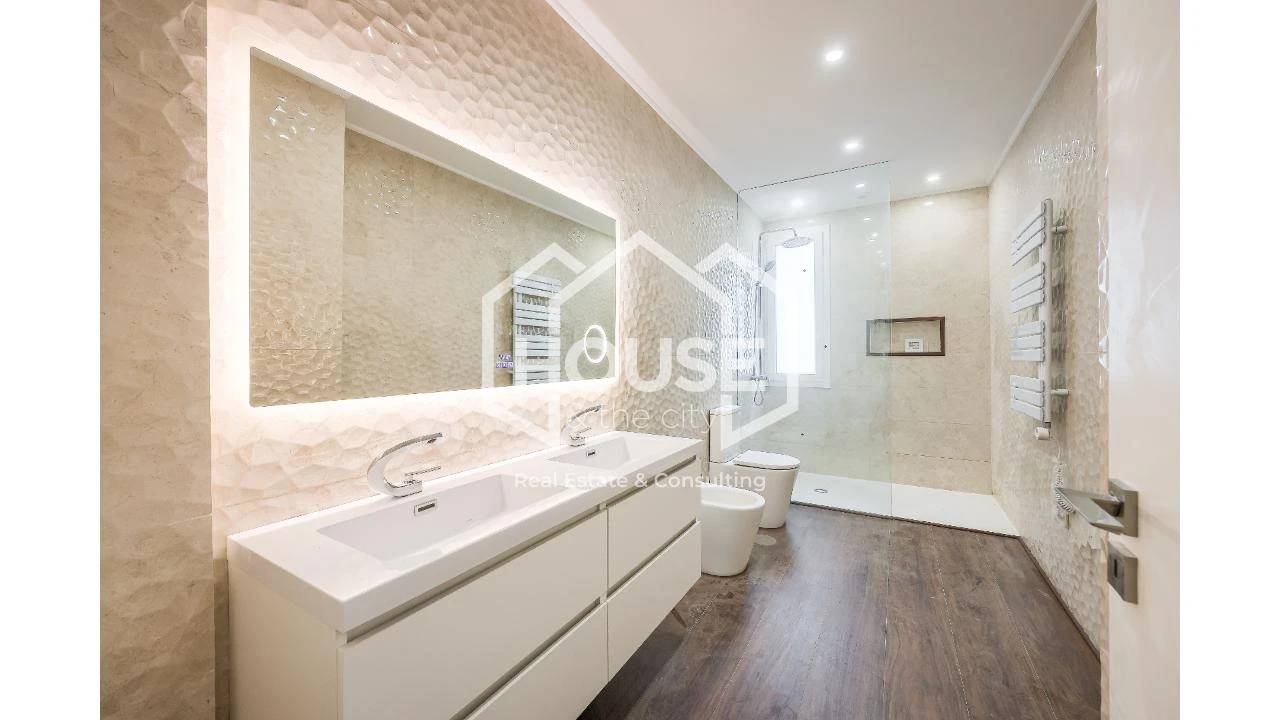 Moradia T5 para Venda em Gafanha da Encarnação Foto 28