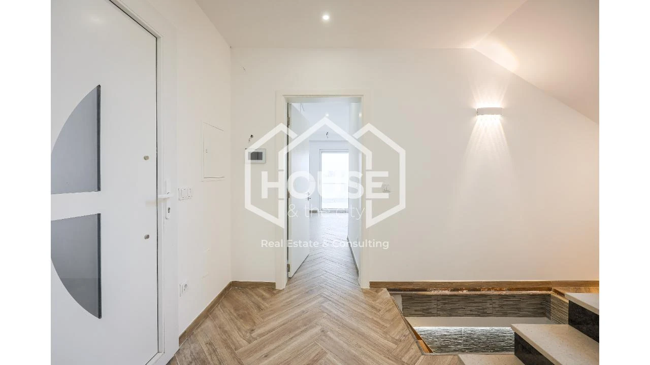 Moradia T5 para Venda em Gafanha da Encarnação Foto 32