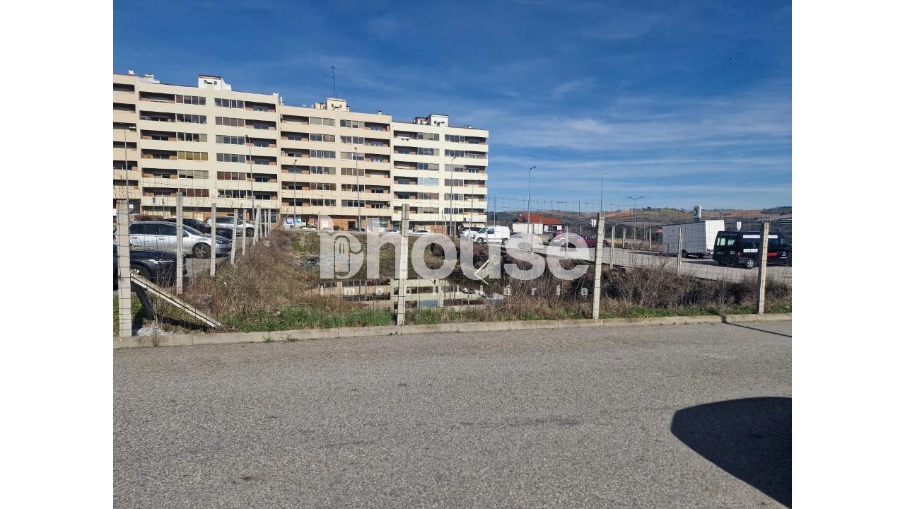 Terreno para Venda em Sé, Santa Maria e Meixedo Foto 8