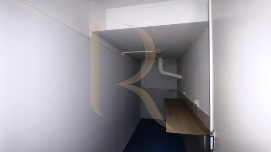 Loja para Arrendamento em Seixal, Arrentela e Aldeia de Paio Pires Foto 6