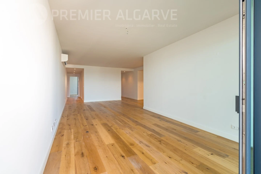 Apartamento T3 para Venda em Moncarapacho e Fuseta Foto 11