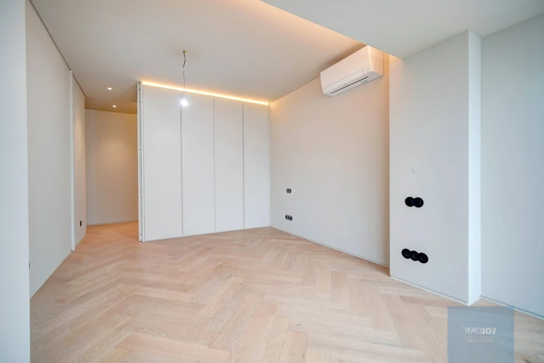 Apartamento T3 para Venda em Santo António Foto 22