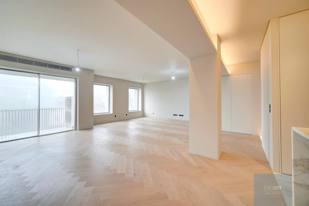 Apartamento T3 para Venda em Santo António Foto 1