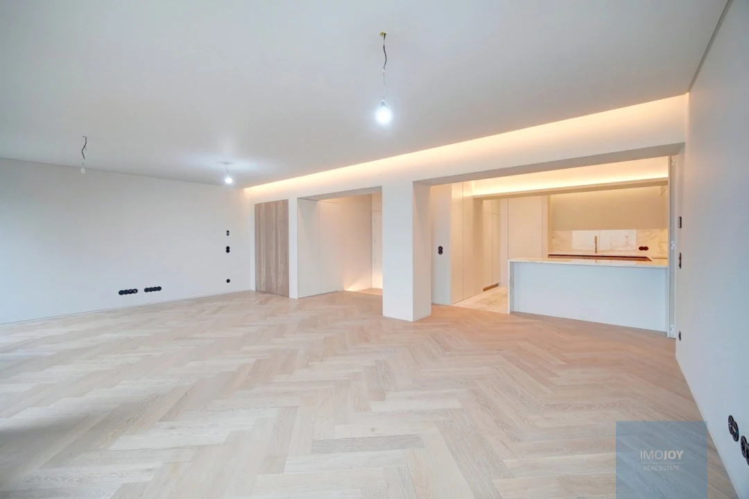 Apartamento T3 para Venda em Santo António Foto 5