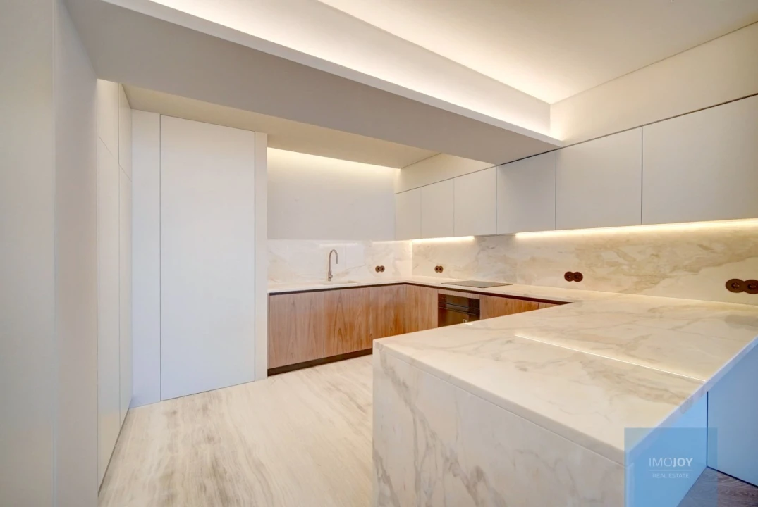 Apartamento T3 para Venda em Santo António Foto 7