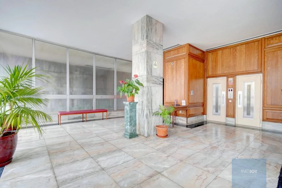 Apartamento T3 para Venda em Santo António Foto 29