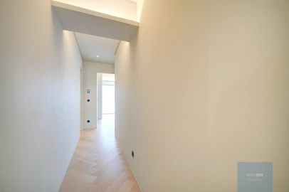 Apartamento T3 para Venda em Santo António