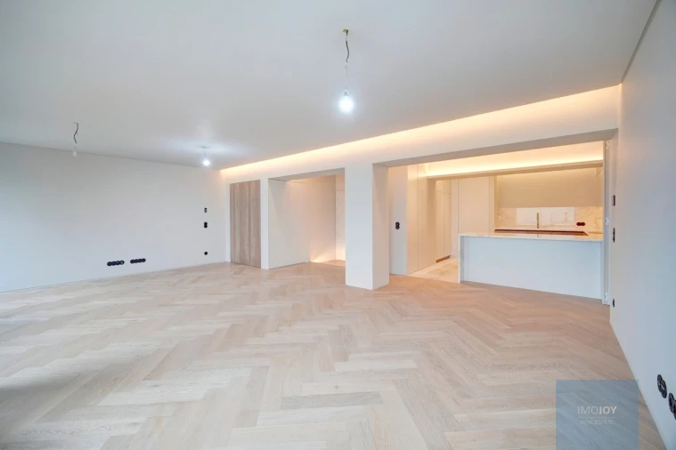 Apartamento T3 para Venda em Santo António Foto 5