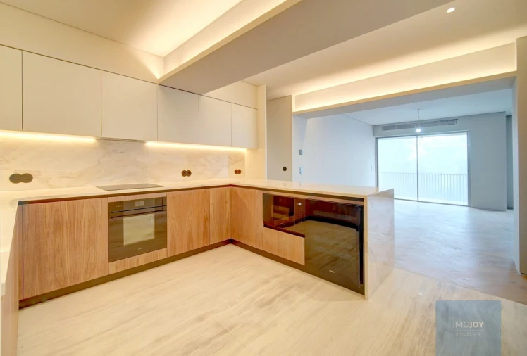Apartamento T3 para Venda em Santo António Foto 6