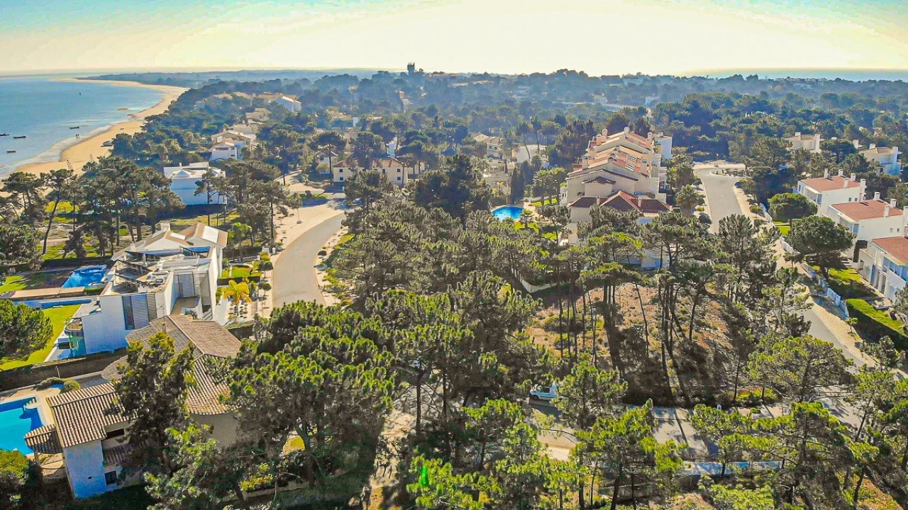 Moradia T4 para Venda em Grândola e Santa Margarida da Serra Foto 15